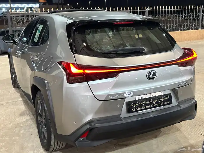 لكزس UX موديل 2021 سعودي بحالة الوكالة 9