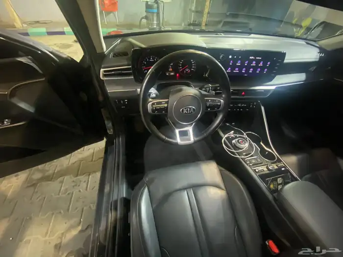 للبيع كيا K5 2020 8