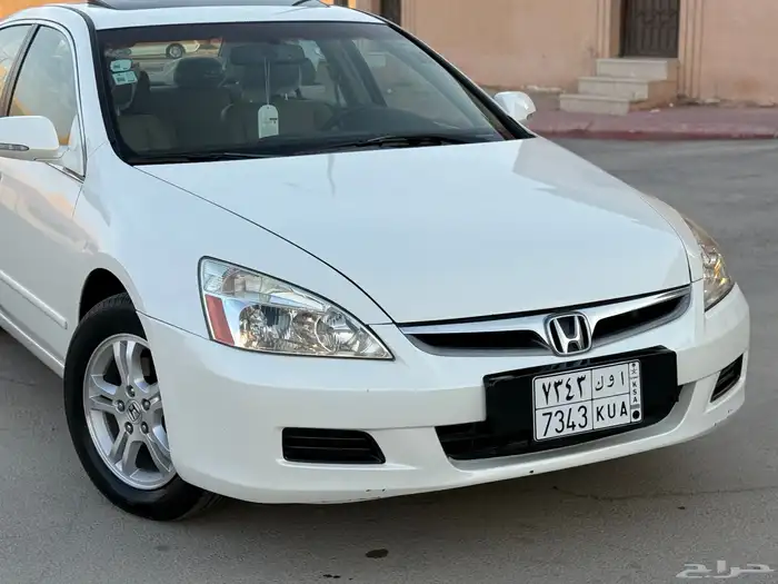 هوندا اكورد 2006 فل كامل جلد (تم البيع) 1