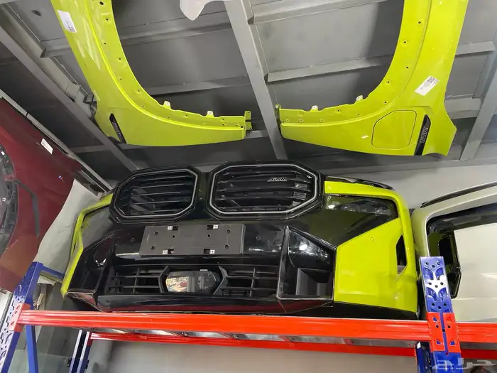 قطع غيار مستورد بي ام دبليو بجميع فئاتها بنزين و كهرباء 21