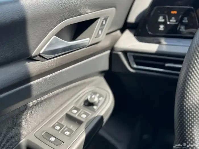 فولكس واجن جولف GTI 2022 49