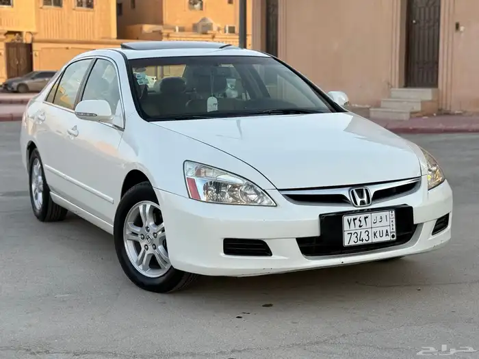 هوندا اكورد 2006 فل كامل جلد (تم البيع) 0