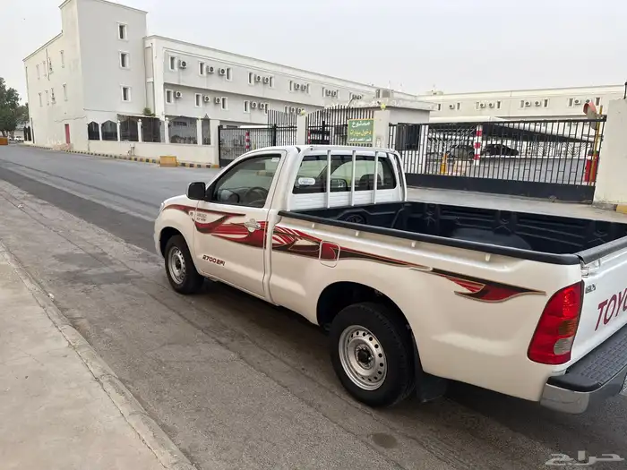 للبيع هايلوكس2010 GLX 2