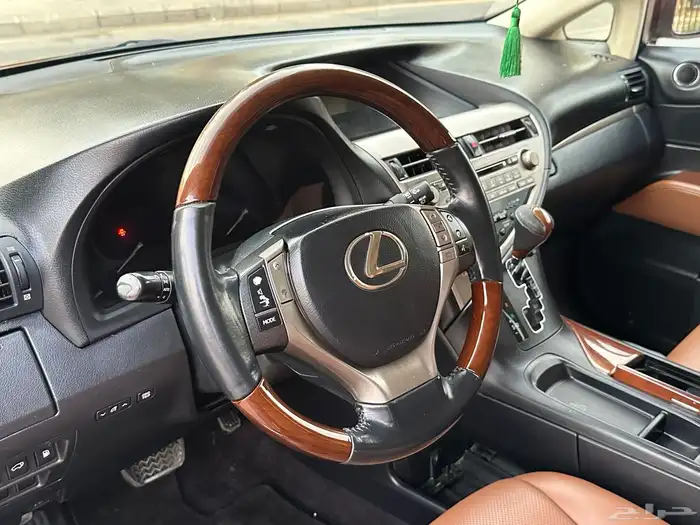 لكزس RX 350 موديل 2015 فل سعودي 26