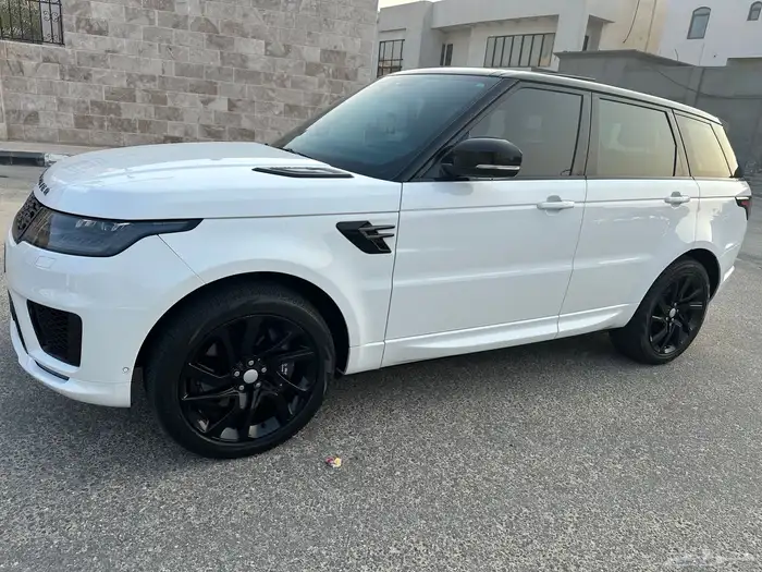 Range Rover sport HSE 2022 1