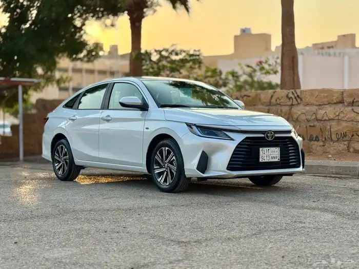 للبيع تويوتا يارس ((Y plus)) 2024 ((ممشى 12 ألف)) 1