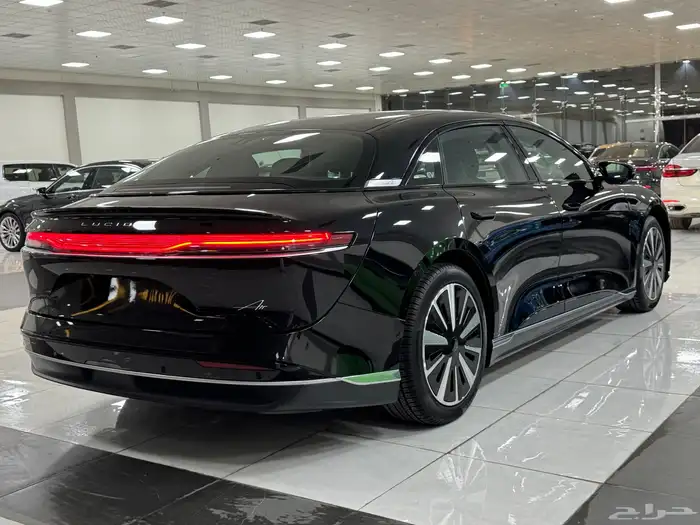 لوسيد آير بيور 2025 جديد اصفار 5