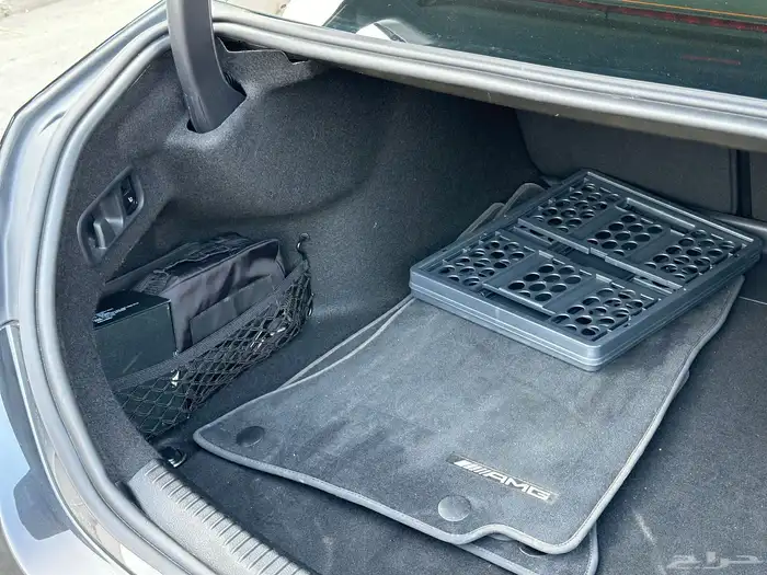 مرسيدس C300 2022 46