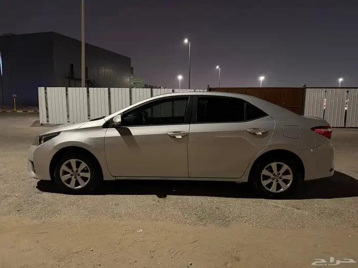 كورلا 2015 نص فل مكينه كبيره 2