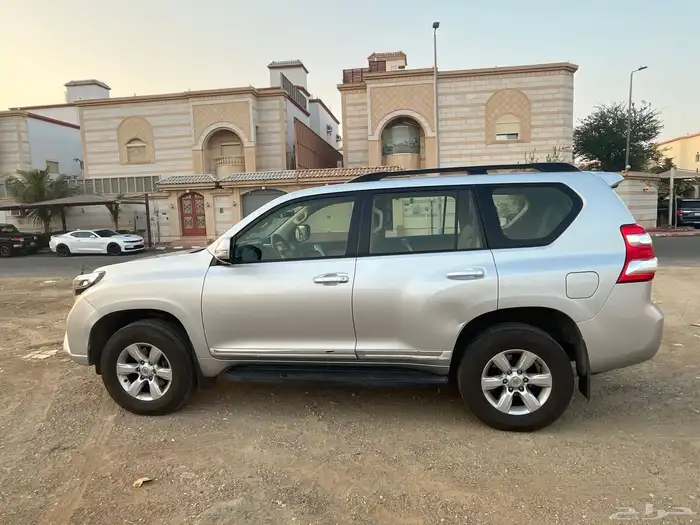 تم البيع  برادو 2014 مخزن مالك اول 4