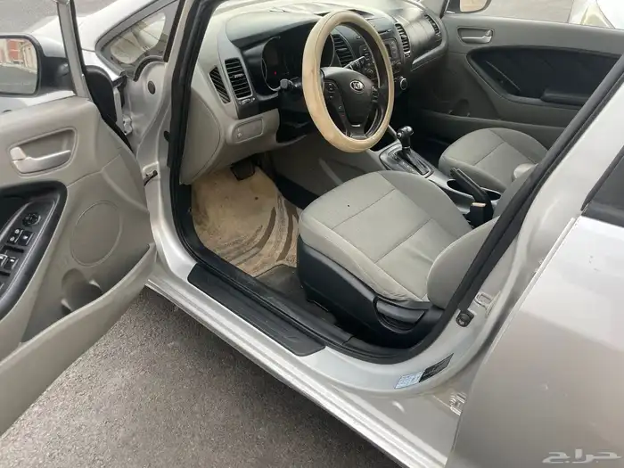 كيا سيراتو 2014 نظيفه جدا 6