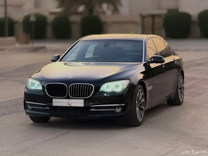 بي ام دبليو 2015 730Li 1