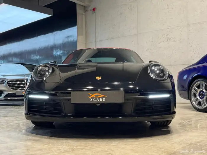 بورش Carrera Targa 4 موديل 2023م (وارد ساماكو) 2