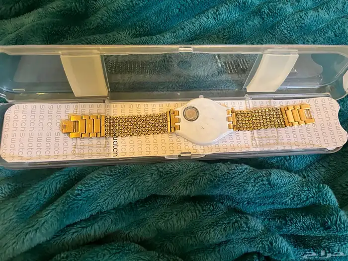 ساعات سواتش ذهبية نظيفه 1