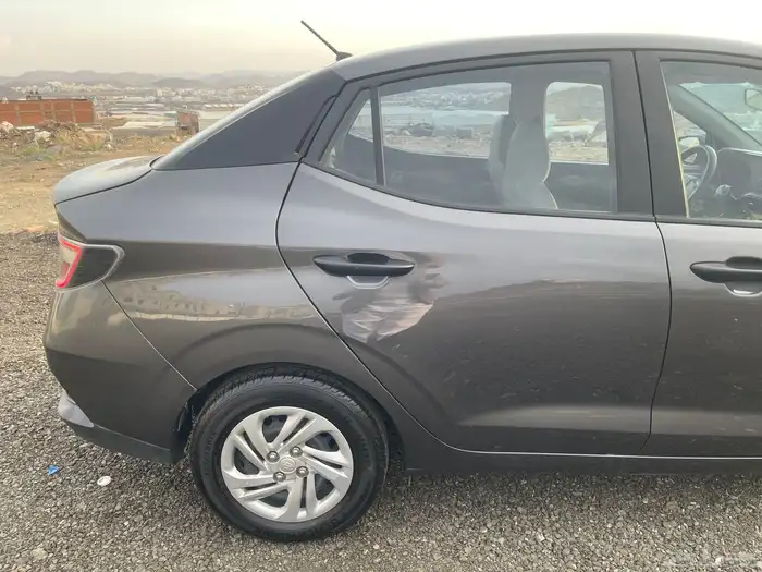 هيونداي آي تن 2022 - 7