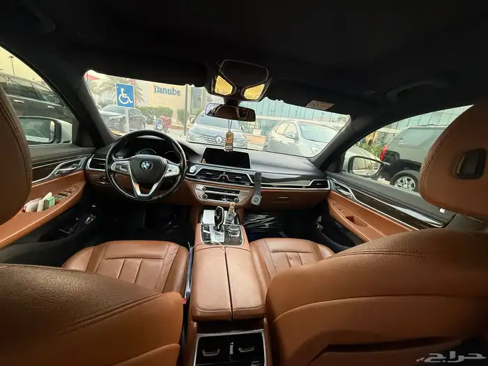 بي ام دبليو 730 4 سلندر جدا  فخم و اقتصادي 14