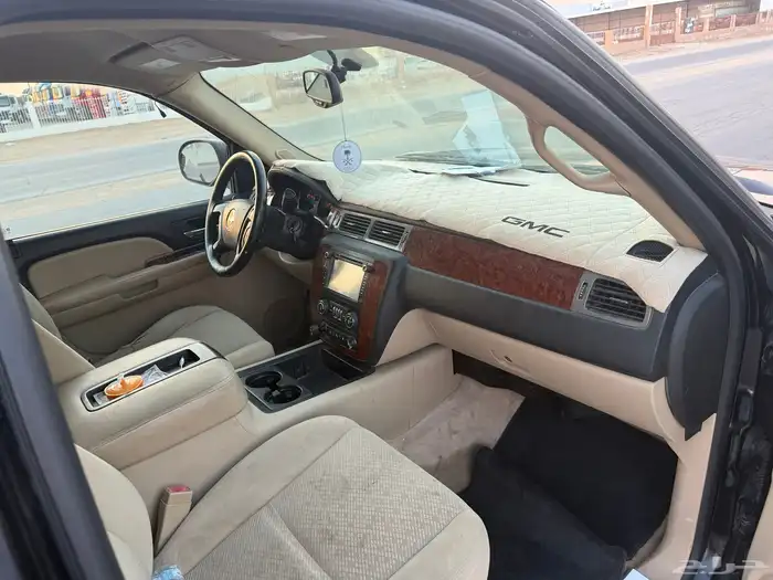 للبيع تاهو 2008 دبل نظيف 14