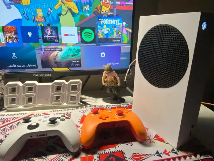 اكس بوكس سيريس إس معا جميع اغراضه ويد قيم سير 0