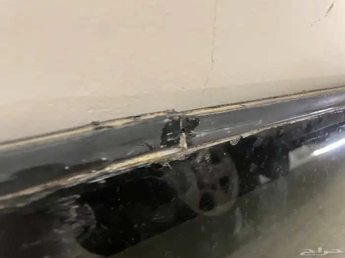 فتحة سقف لاندكروزر 98-2007 1