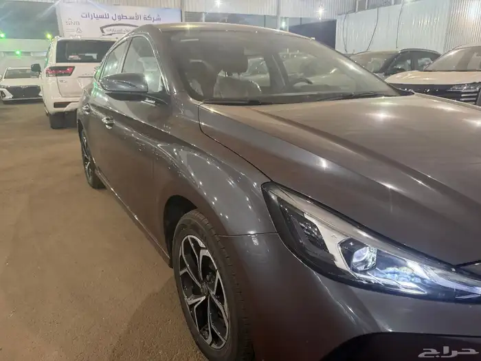 سيارة ام جى كمفورت GT 2024 3