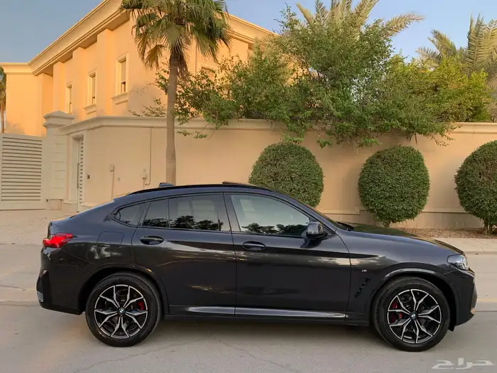 BMW X4 M kit 2022 بحالة الوكالة 18