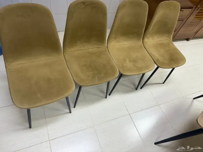 طاولة طعام 0