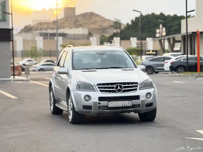 للبيع جيب مرسيدس ML 63 AMG 6