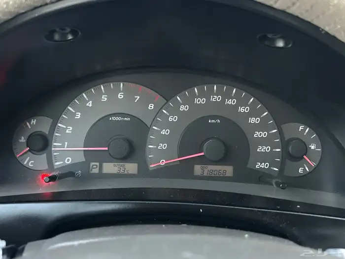 تايوتا كامري 2010 قير أتوماتيك GLX بدون فتحه 23