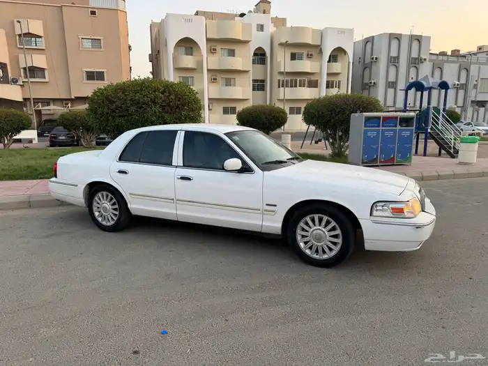 فورد ماركيز 2011 3