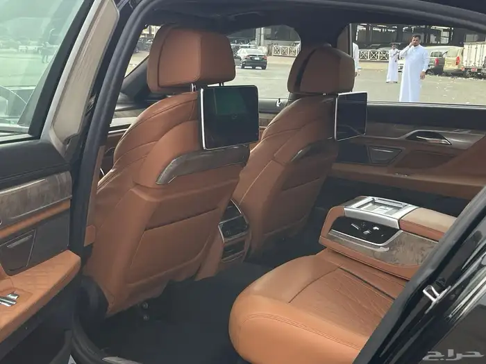 بي ام دبليو 740il 2020 ناغي فل كامل 6