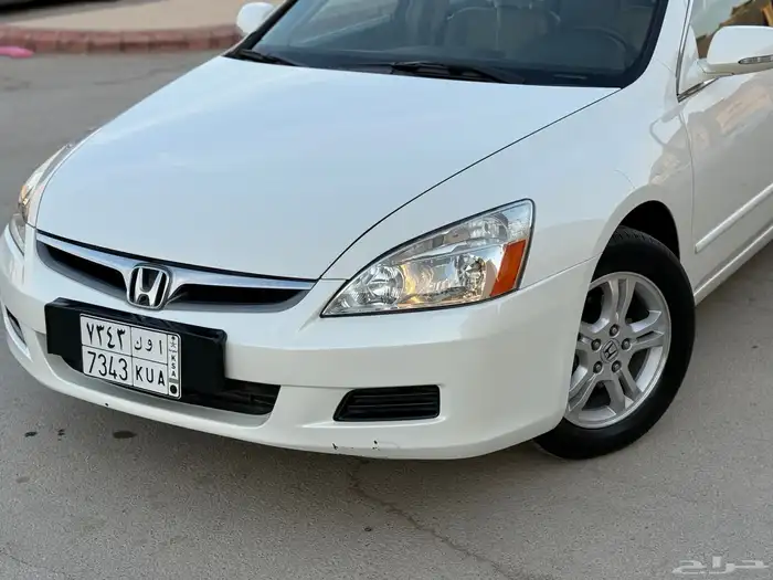 هوندا اكورد 2006 فل كامل جلد (تم البيع) 3