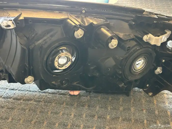 نور جيب يمين لاندكروزر 2