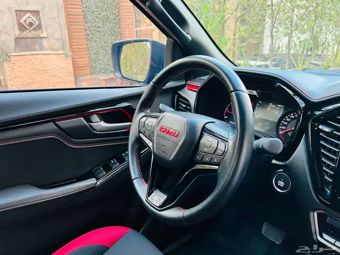 ايسوزو ديماكس GT 2024 شبه جديدة 37