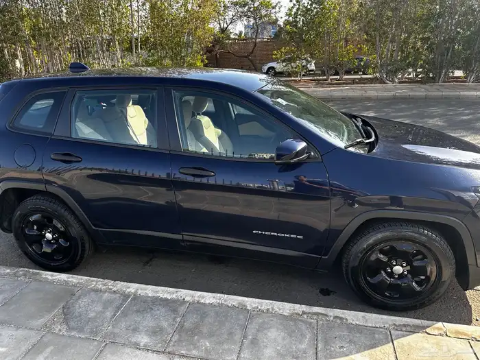 جيب شيروكى سبورت 2016 2