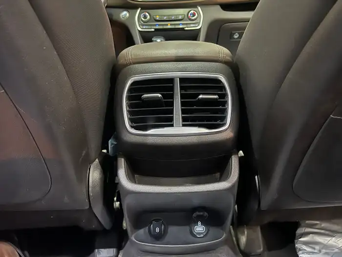 هيونداي سنتافي نظيف جدا منوة المستخدم 27