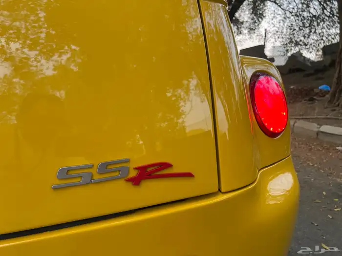 مخزن كشف ونيت بيك اب شيفرولية SSR موديل 2003 61