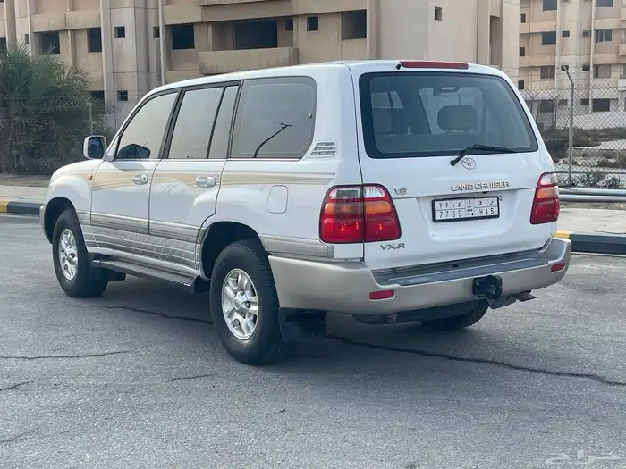 جيب لاندكروزر VX-R قمة النضافة 2002 15