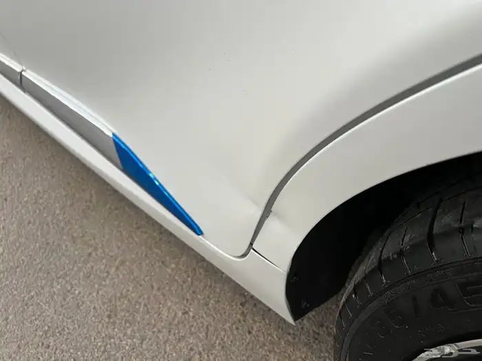 تويوتا كامري GLE هايبرد 8