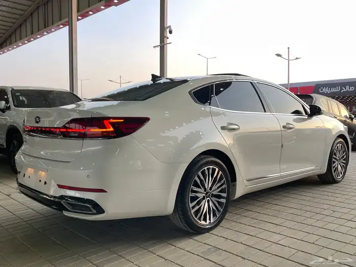 كيا كادينزا 2021 سقف بانوراما داخلي بيج ( بنزين) 2.5L 2
