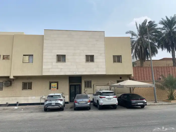 عماره للبيع 10 شقق موقع ممتاز قريبه من جميع الخدمات 1