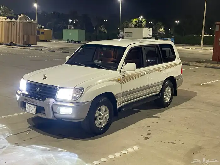 جيب لاندكروزر VX-R قمة النضافة 2002 0