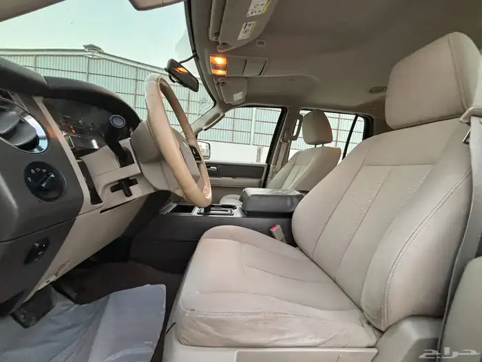 فورد اكسبديشن 2012 سعودي قصير بدون دبل 10