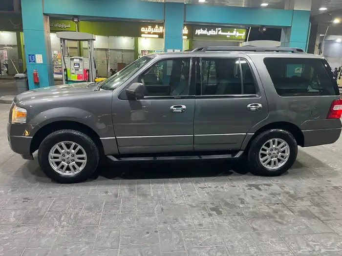 فورد اكسبيدشن عادي بدون دبل 6