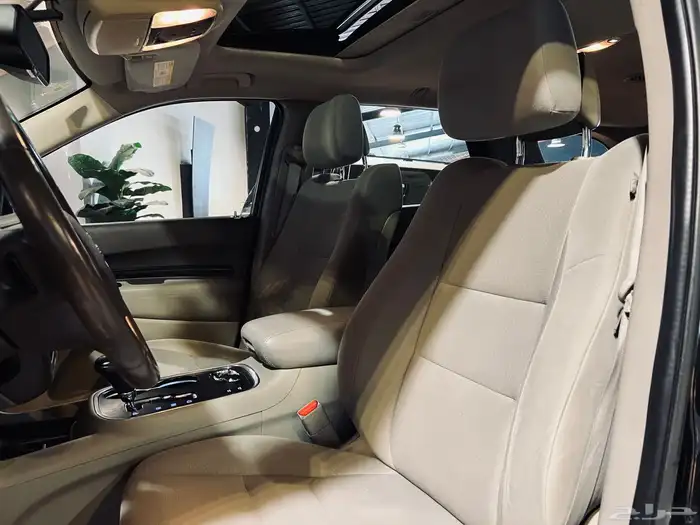 درانجو V8 2012 بحاله ممتازه 5