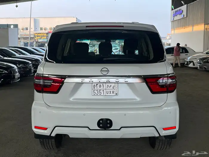 نيسان باترول 2023 6سلندر EX 3