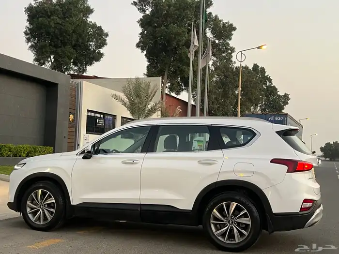 هيونداي سنتافي نظيف جدا منوة المستخدم 18