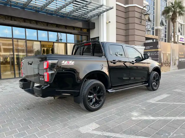 ايسوزو ديماكس GT 2024 شبه جديدة 3