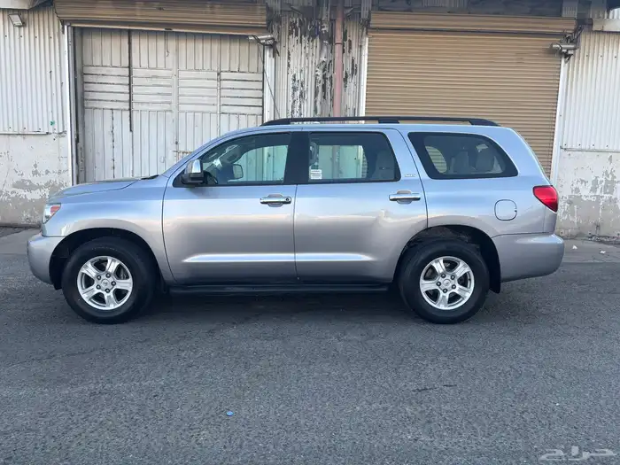 تويوتا سيكويا 2012 نص فل 3