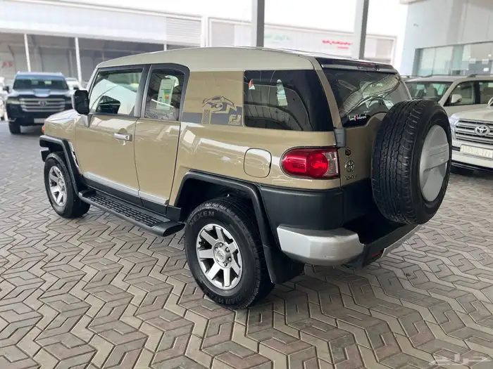 تويوتا اف جي 2015 فل كامل خليجي ماشي 316 الف 4