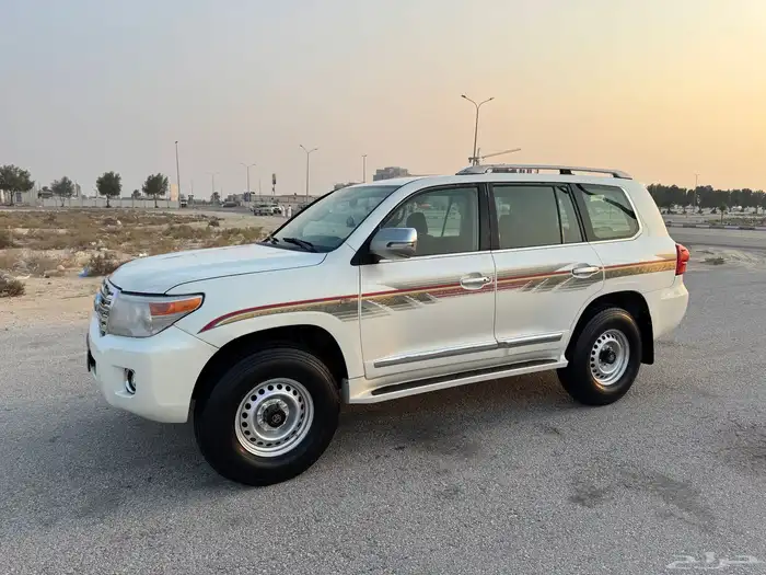 جيب لاندكروزر 2010 G 3